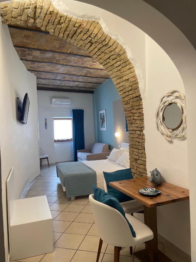 Barbarossa Sea Room Termoli Exterior foto
